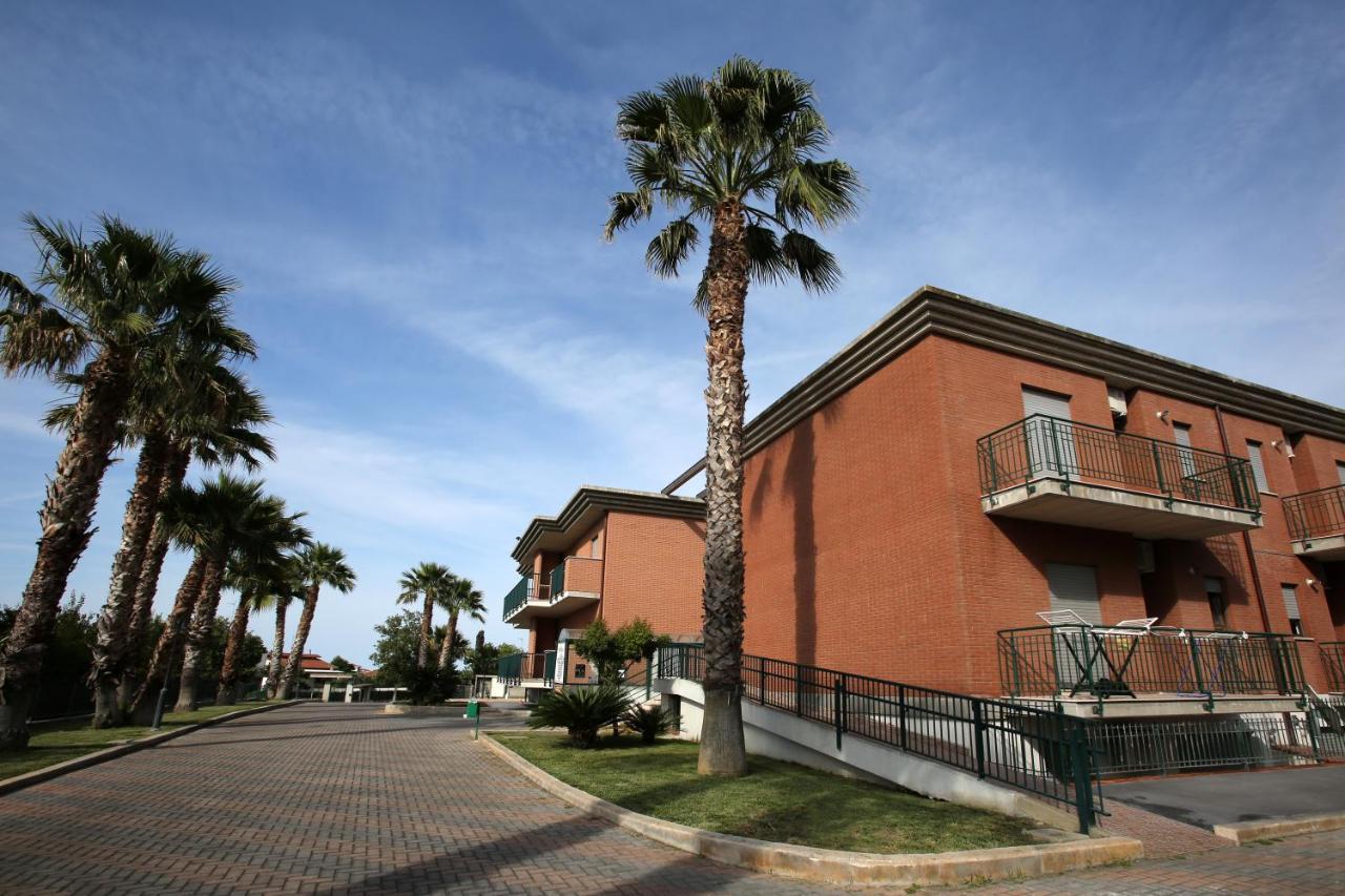 Residence Villaggio Del Sole Termoli Luaran gambar